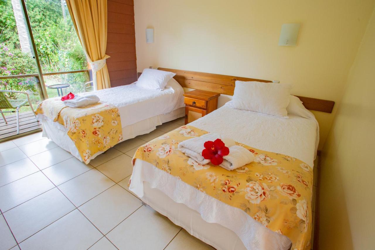 Hostal Uruhao Hanga Roa Esterno foto