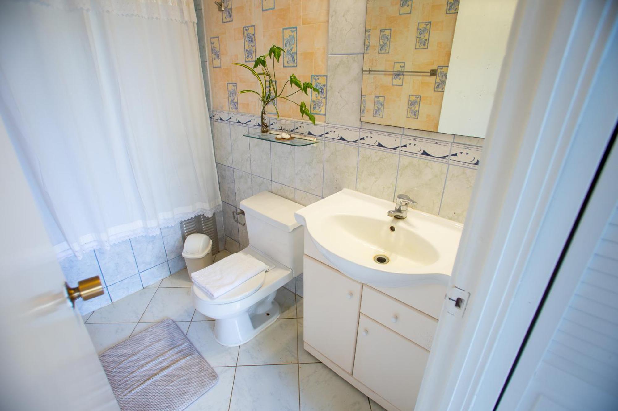 Hostal Uruhao Hanga Roa Esterno foto