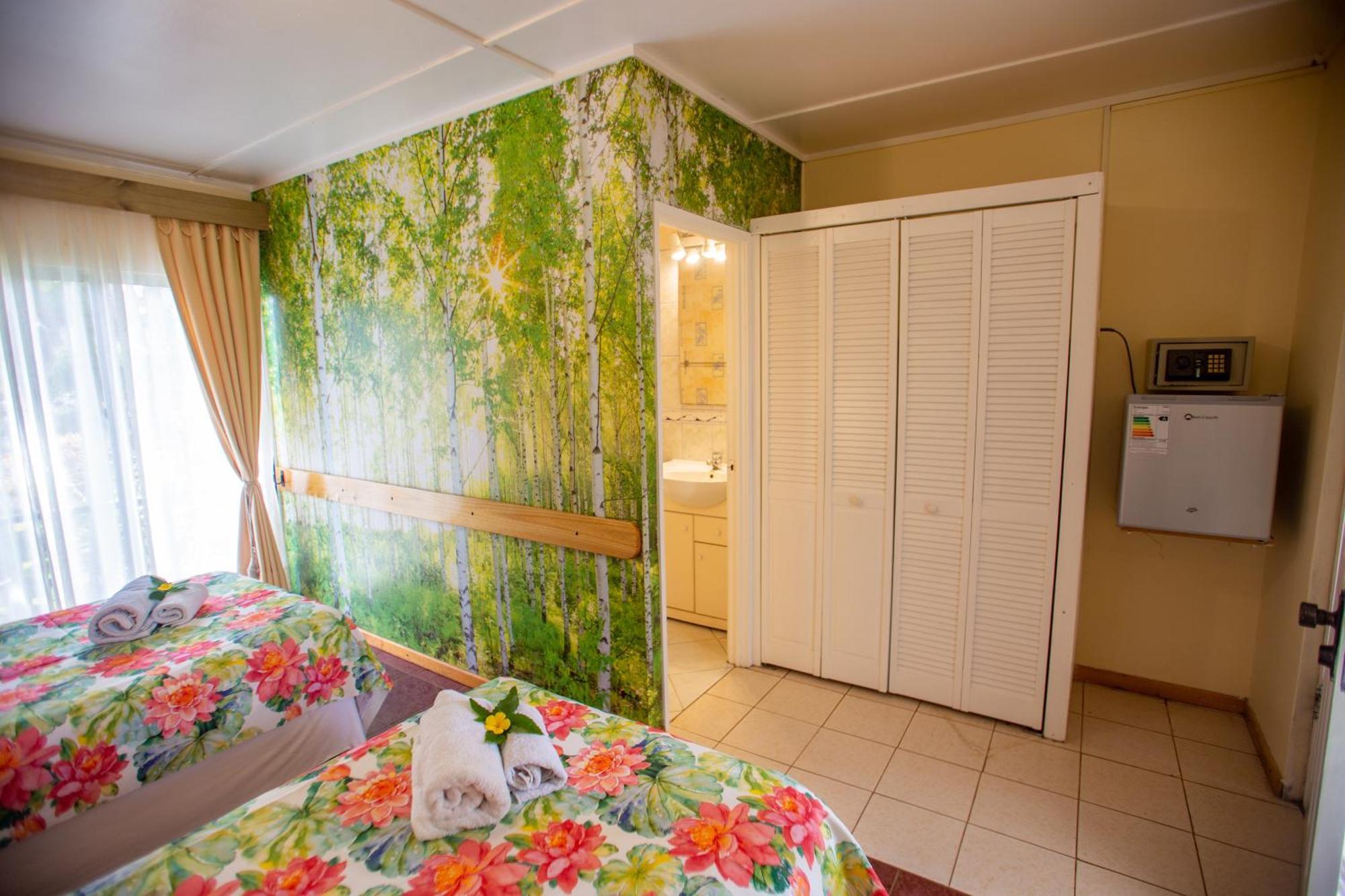 Hostal Uruhao Hanga Roa Esterno foto