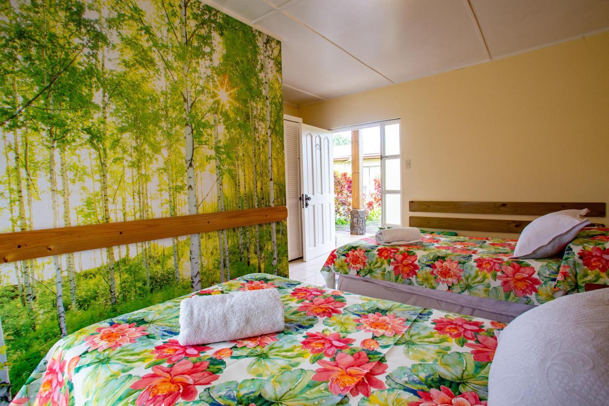 Hostal Uruhao Hanga Roa Esterno foto